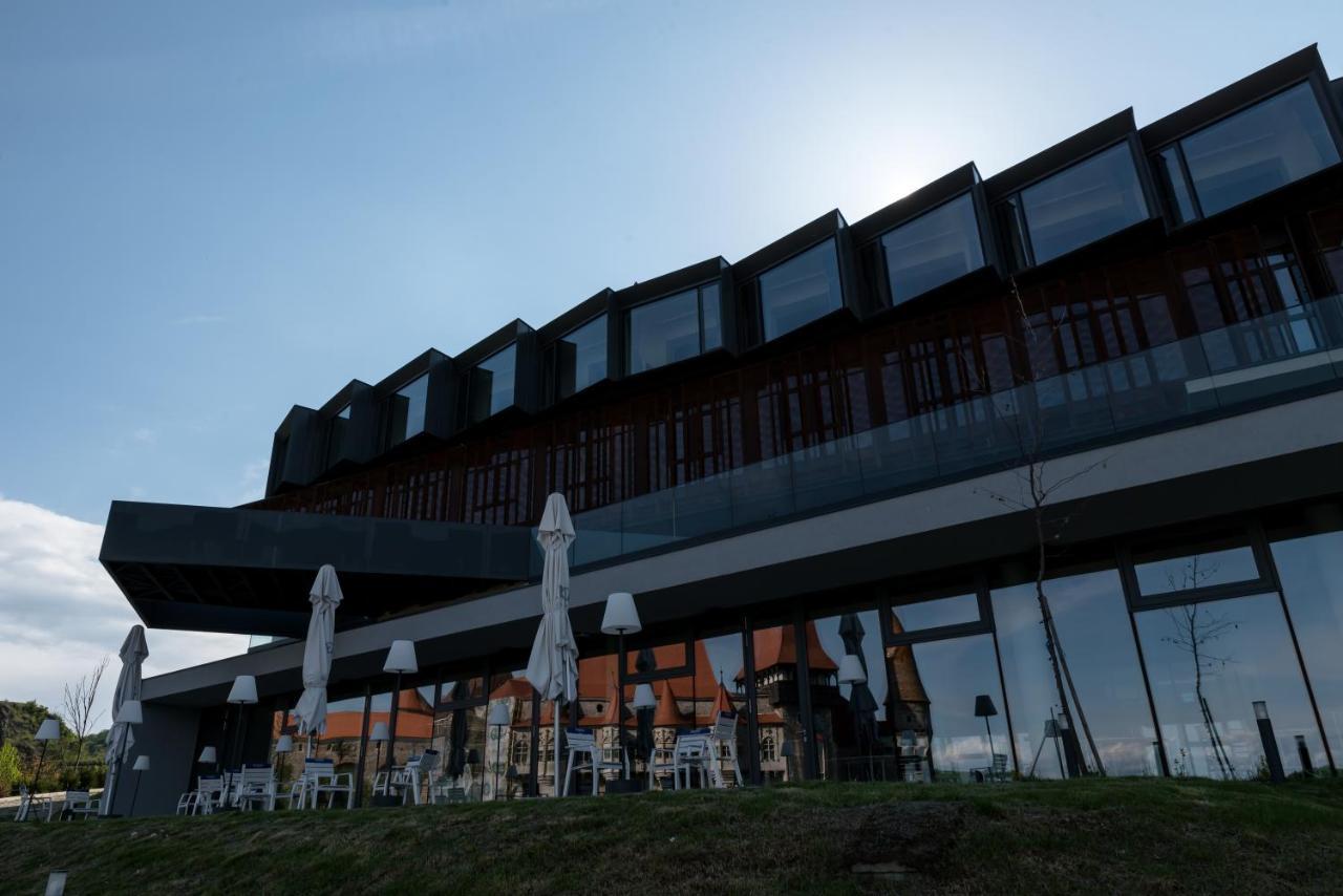 Werk Hotel & Spa Hunedoara Bagian luar foto