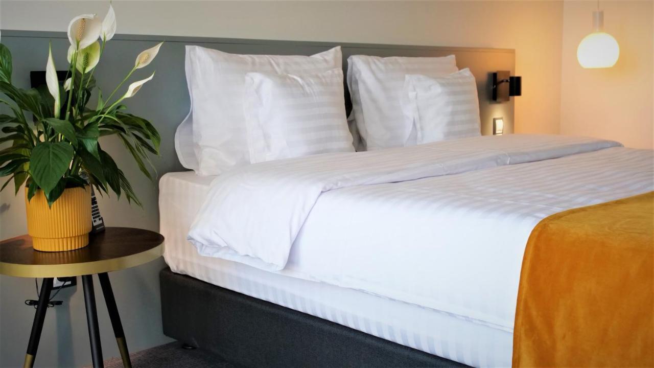 Werk Hotel & Spa Hunedoara Bagian luar foto