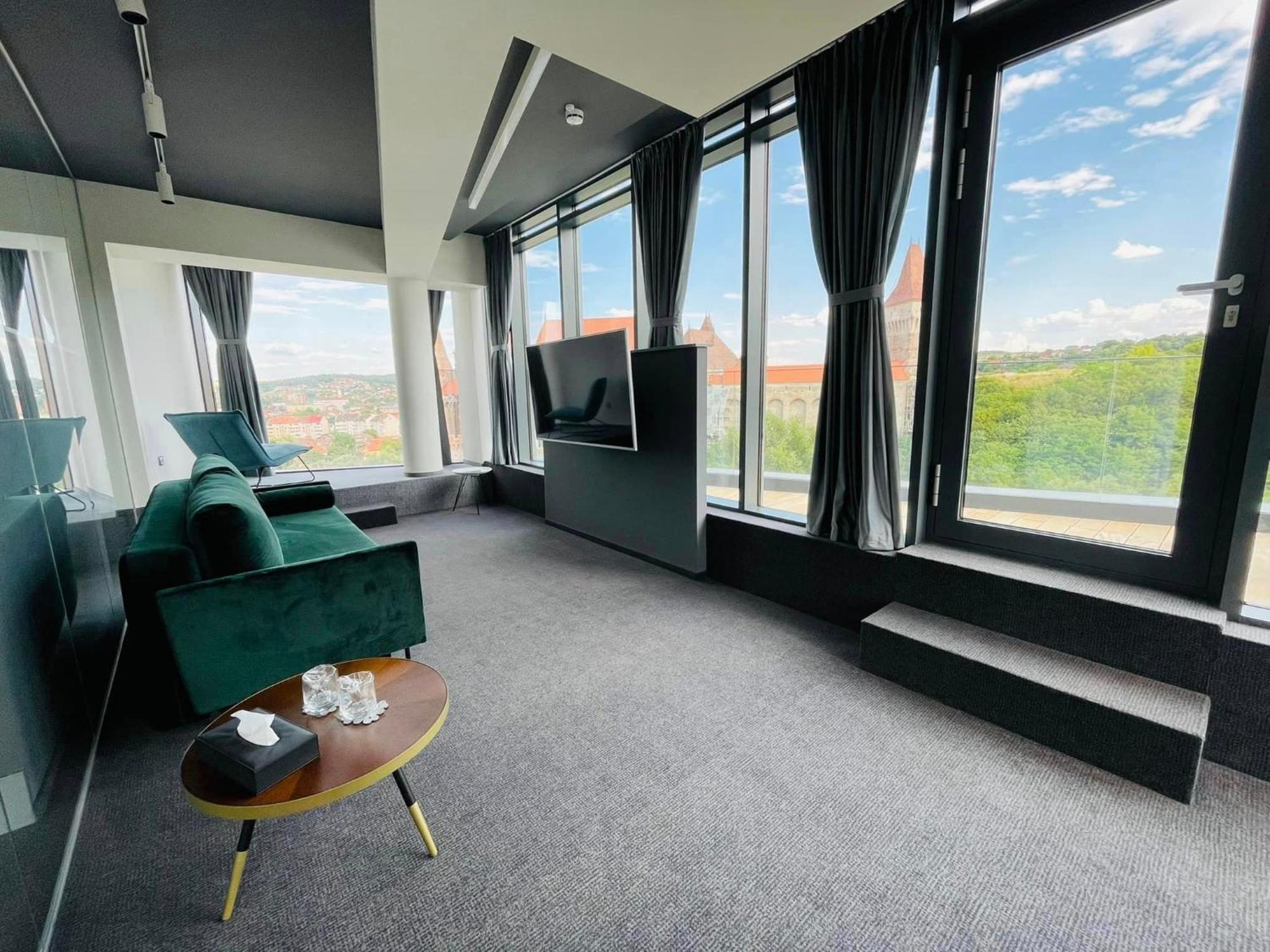 Werk Hotel & Spa Hunedoara Bagian luar foto